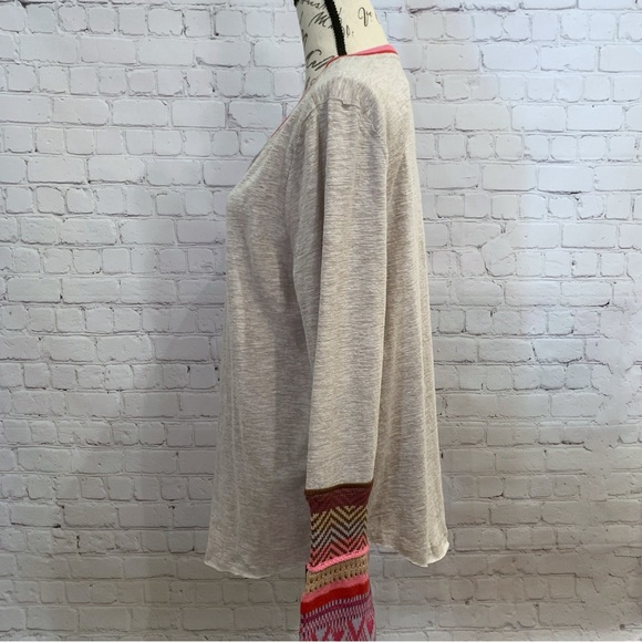 BiBi oatmeal heather long sleeve top with multi color knitted cuffs size XL - Picture 5 of 10